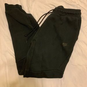 Nike tech fleece jogger